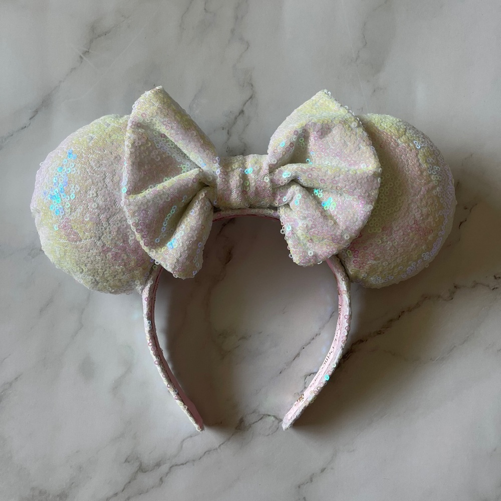 White holographic Minnie Mouse Ears